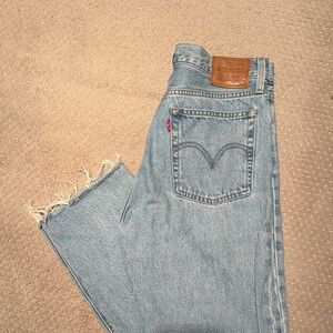 Levi's Sky Blue Cropped Jeans